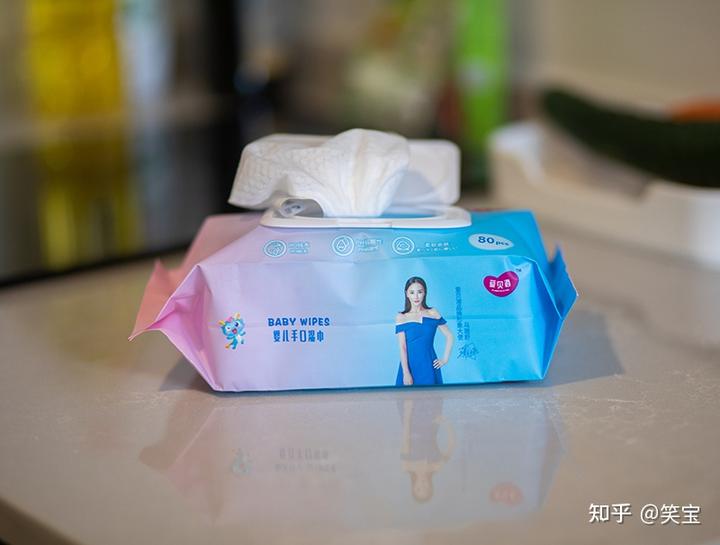 人气火爆!韩红现身珠海!现场签售,还透露未来计划……