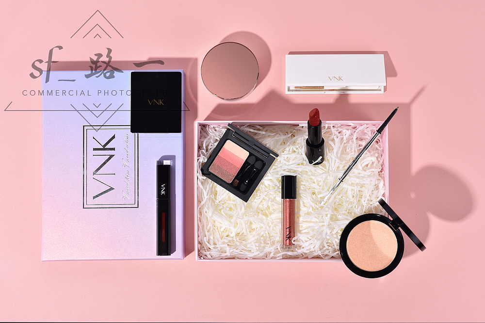 四川绵竹一啤酒节现场发生桁架倒塌,造成2人死亡3人重伤